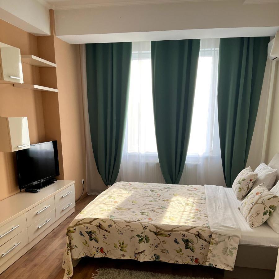 Stefan Cel Mare 1 Studio Kişinev Dış mekan fotoğraf